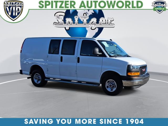 Used 2023 GMC Savana 2500 w/ Driver Convenience Package image 2