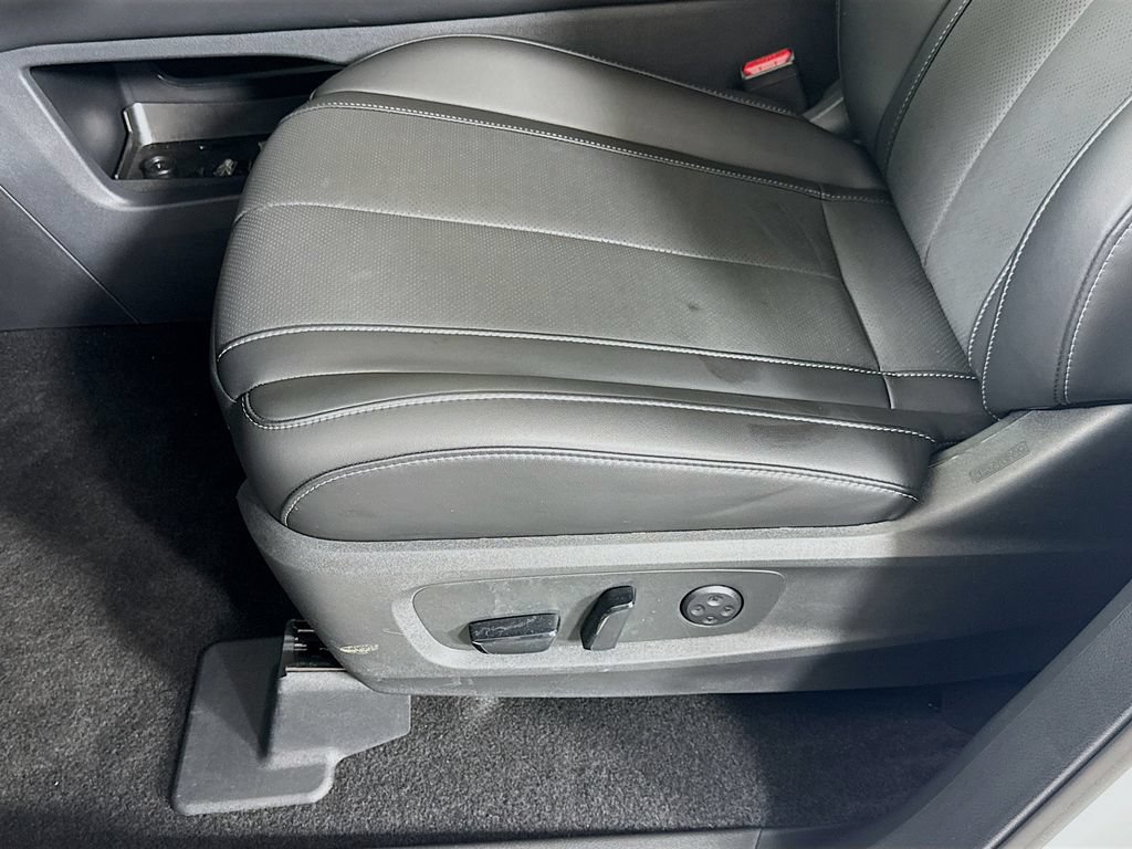 Certified 2026 INFINITI QX60 Luxe w/ Cargo Package FWD image 25