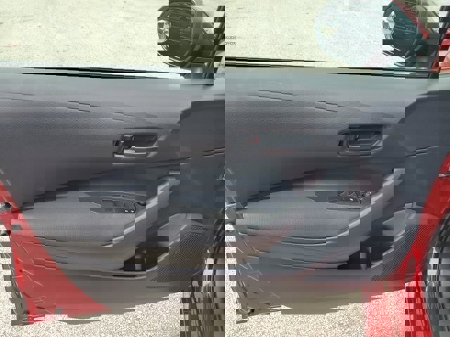 Used 2025 Toyota Corolla LE image 22