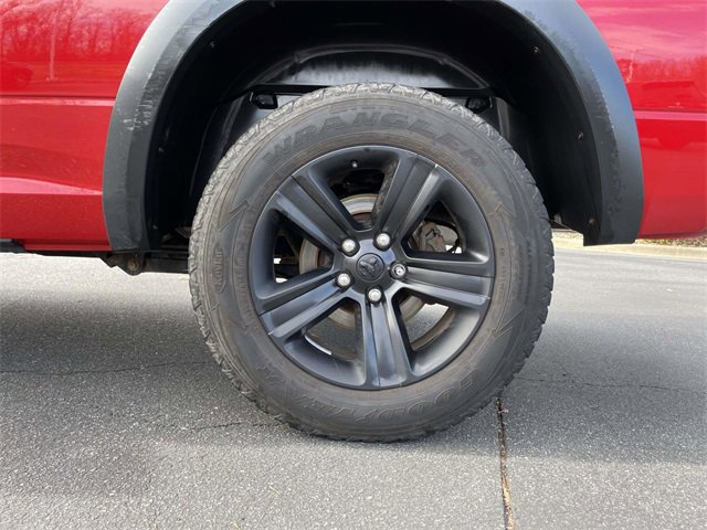 Used 2021 RAM 1500 Classic Warlock w/ Luxury Group image 9