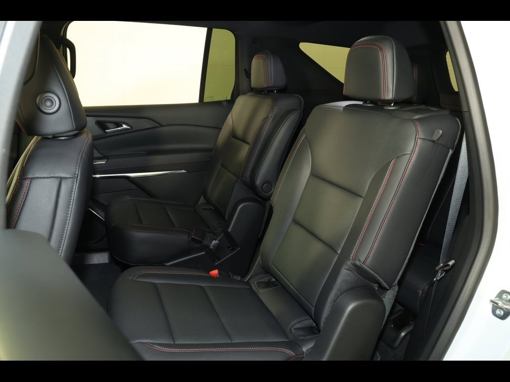 New 2026 Chevrolet Traverse Z71 w/ Enhanced Driving Package image 25