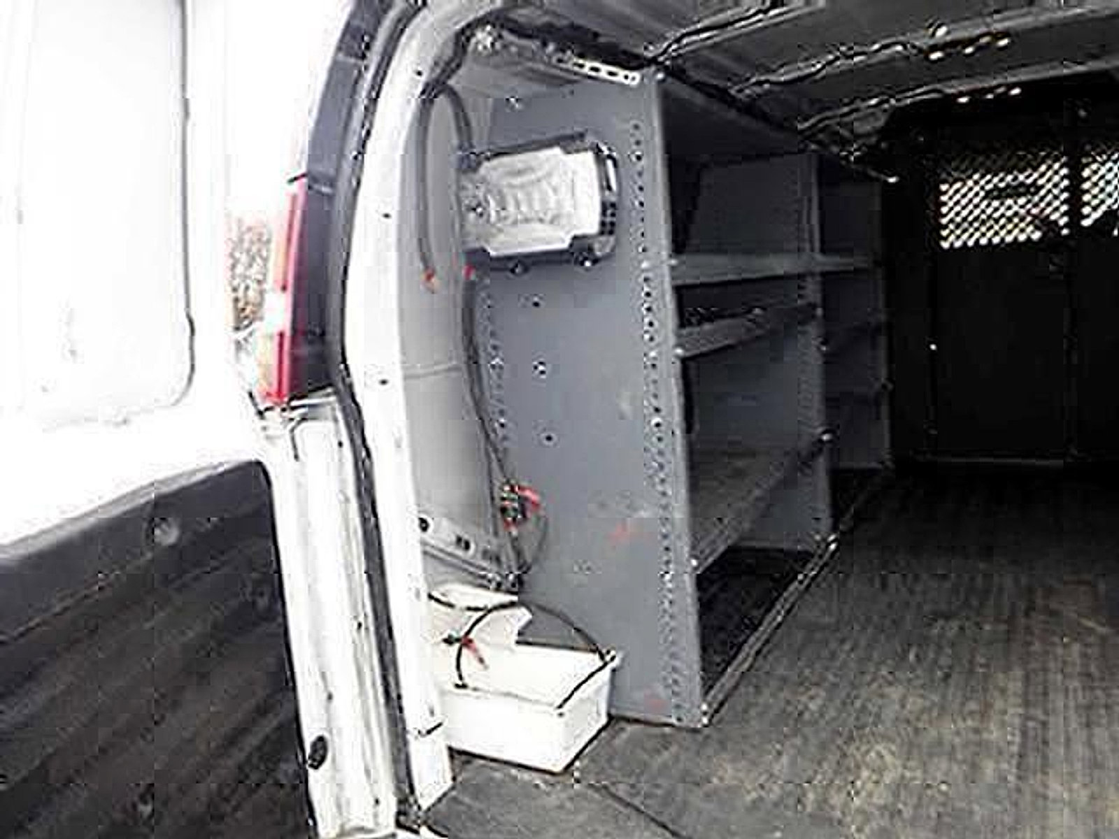 Used 2021 Chevrolet Express 2500 w/ Driver Convenience Package image 5