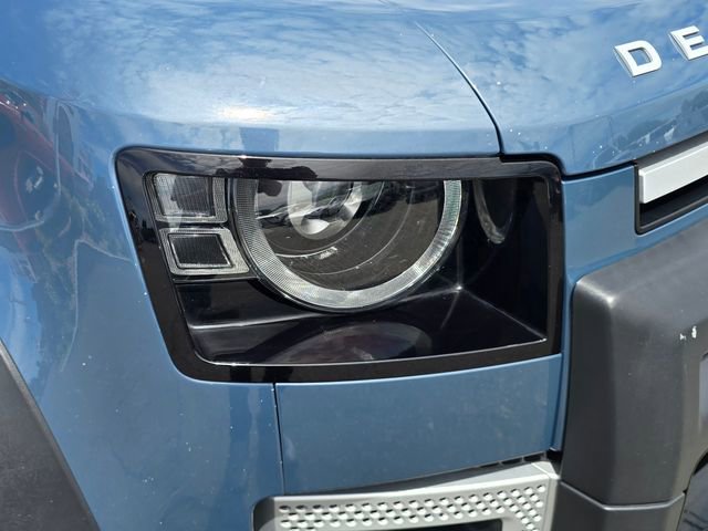 Used 2022 Land Rover Defender 110 S AWD/4WD image 25