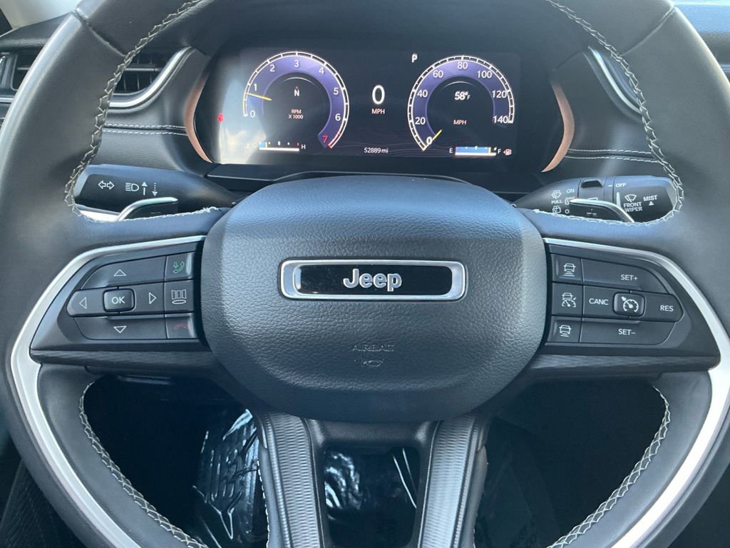 Used 2023 Jeep Grand Cherokee Laredo image 19