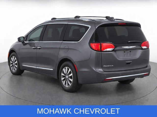 Used 2019 Chrysler Pacifica Touring-L Plus w/ Advanced Safetytec Group FWD image 3