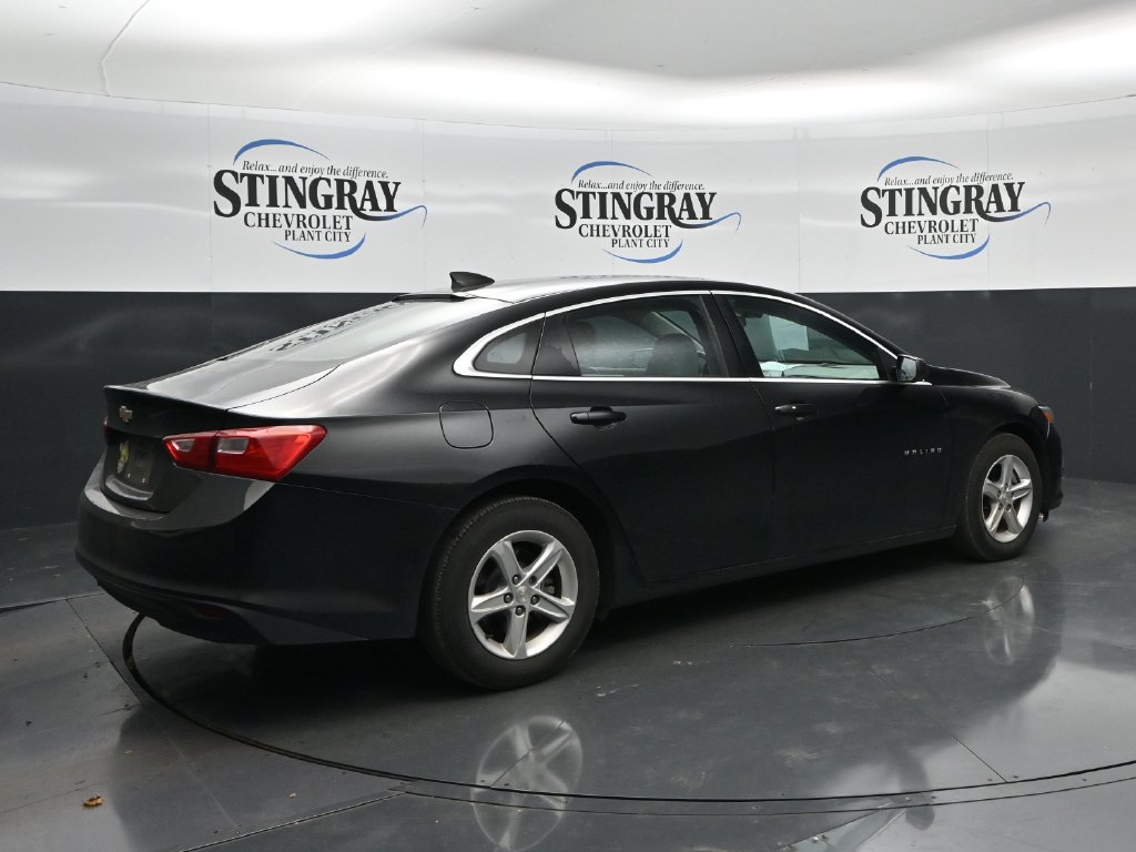 Used 2021 Chevrolet Malibu LS FWD image 7