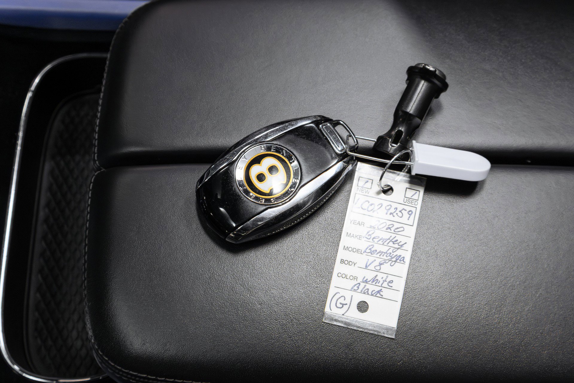 Used 2020 Bentley Bentayga Design Series image 74