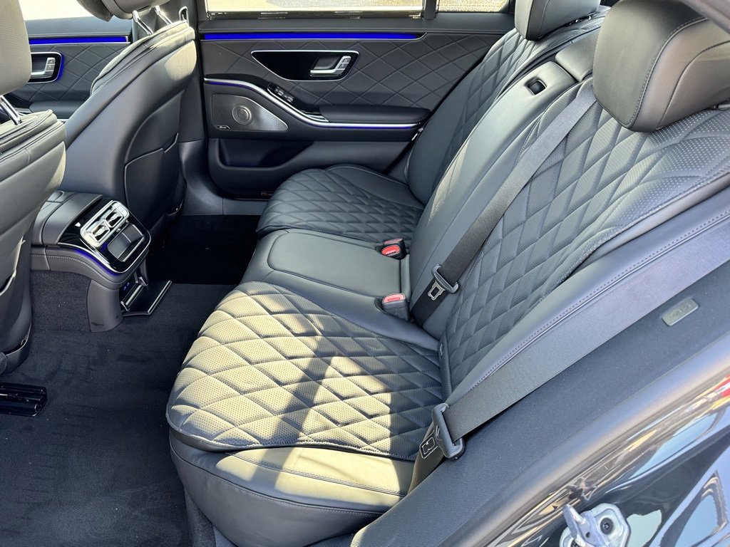 Used 2024 Mercedes-Benz S 580 4MATIC Sedan image 27