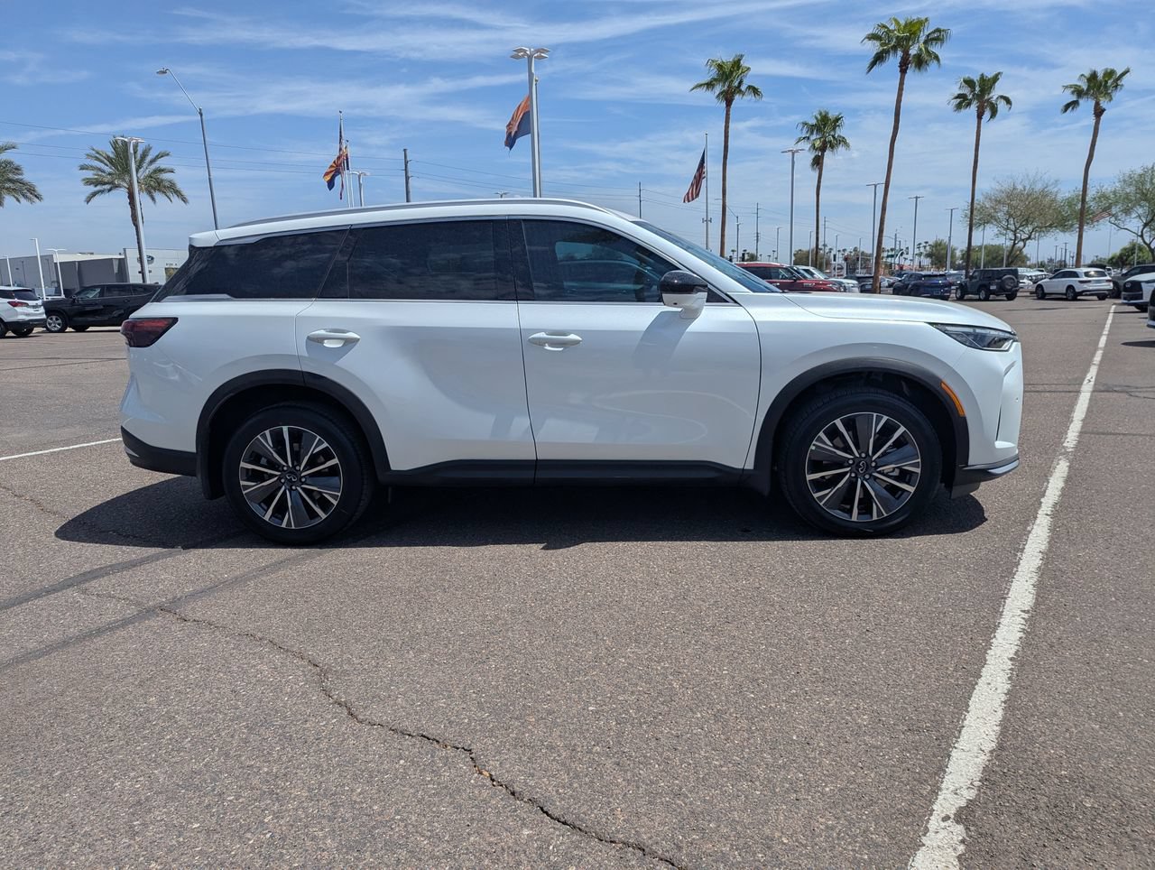 New 2027 INFINITI QX60 Luxe w/ Cargo Package AWD/4WD image 6