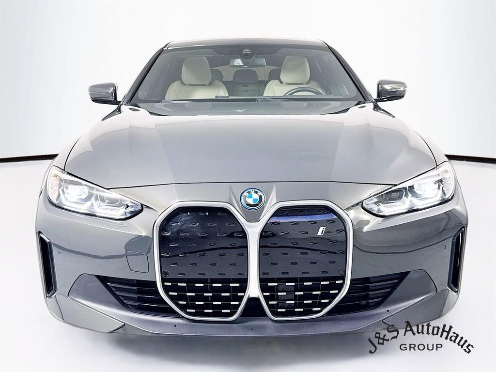 Used 2024 BMW i4 eDrive35 w/ Premium Package image 2