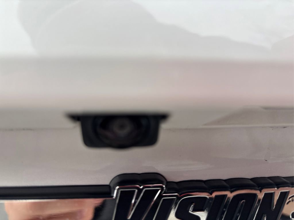 Certified 2024 Nissan Kicks SV w/ Interior Electronics Package image 15