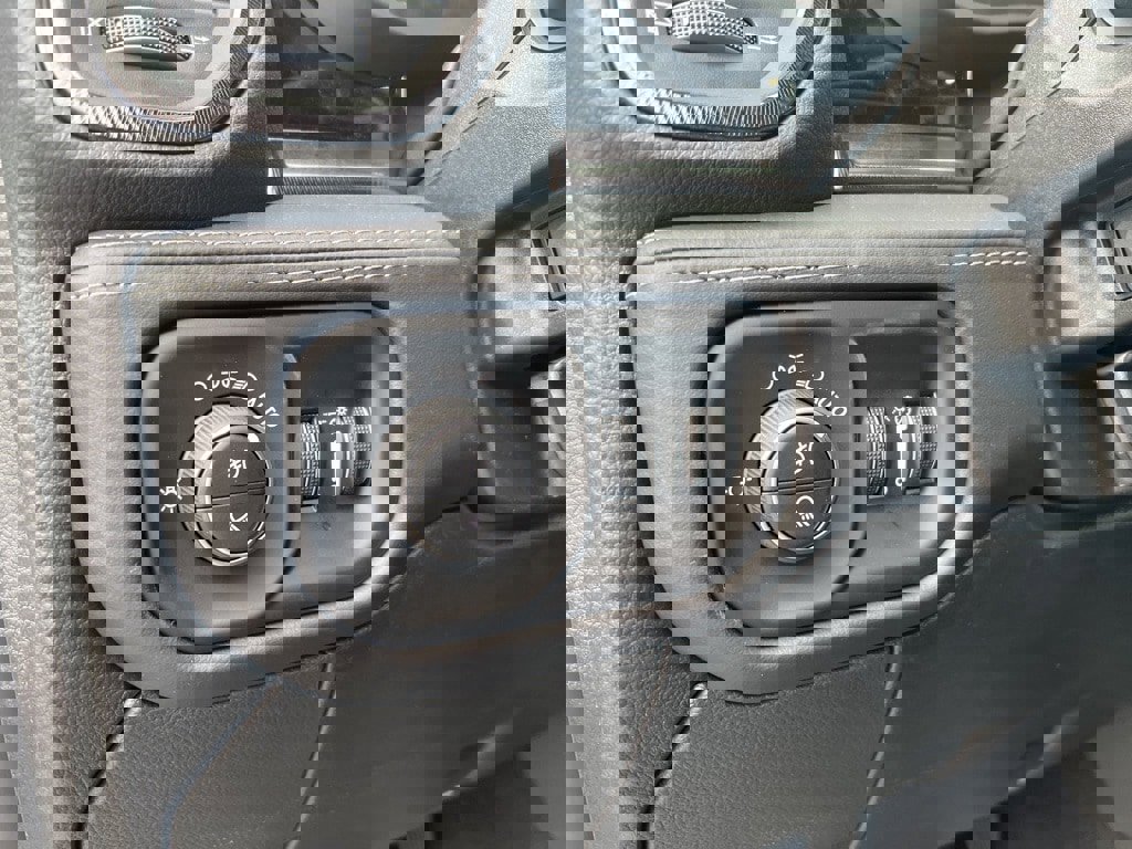 New 2026 RAM 2500 Rebel w/ Rebel Level 2 Equipment Group image 25