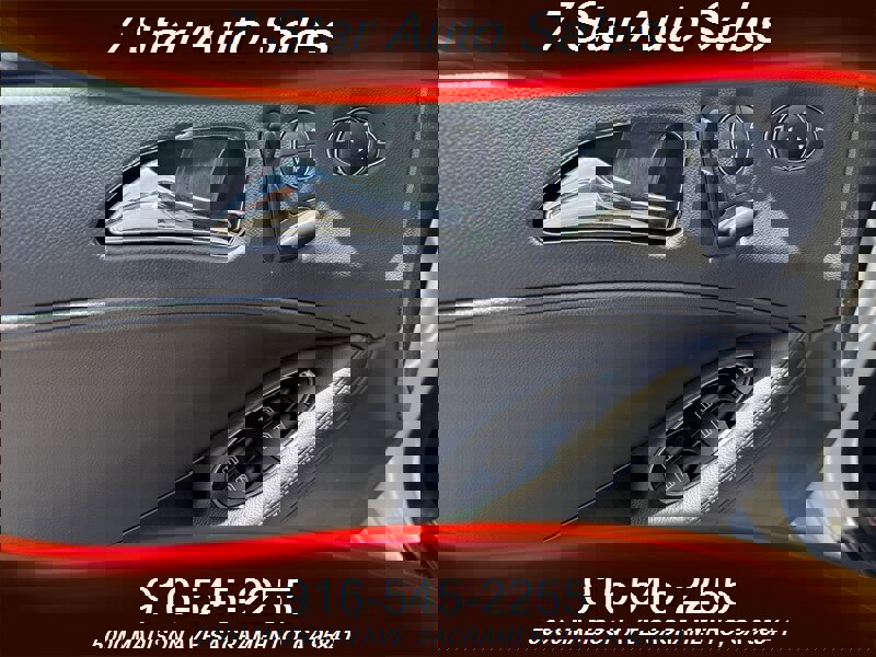 Used 2008 Mercedes-Benz CLS 550 image 7