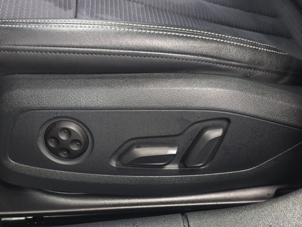 Used 2023 Audi A5 2.0T Premium Plus w/ Premium Plus image 37