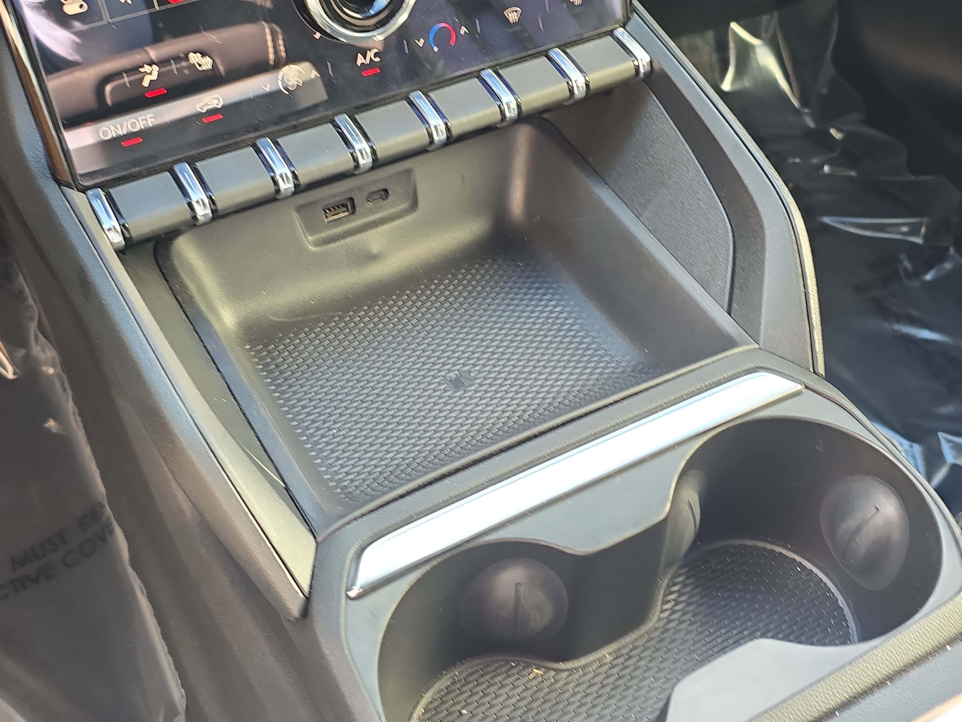 Used 2026 GMC Terrain Elevation image 24