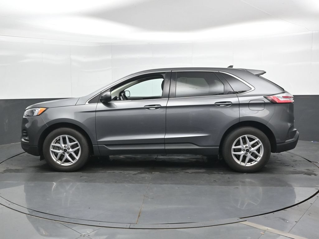 Used 2024 Ford Edge SEL AWD/4WD image 9
