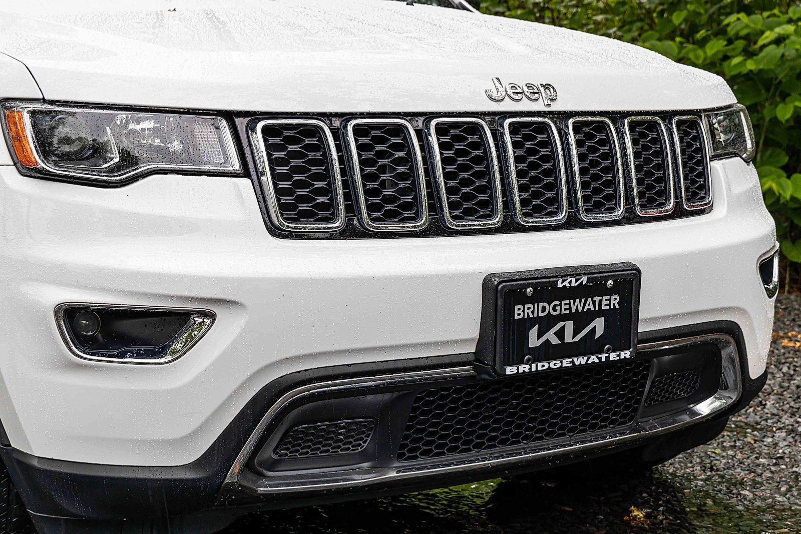 Used 2022 Jeep Grand Cherokee Limited image 29