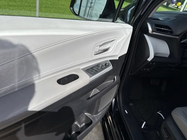 Used 2026 Toyota Sienna XLE FWD image 26