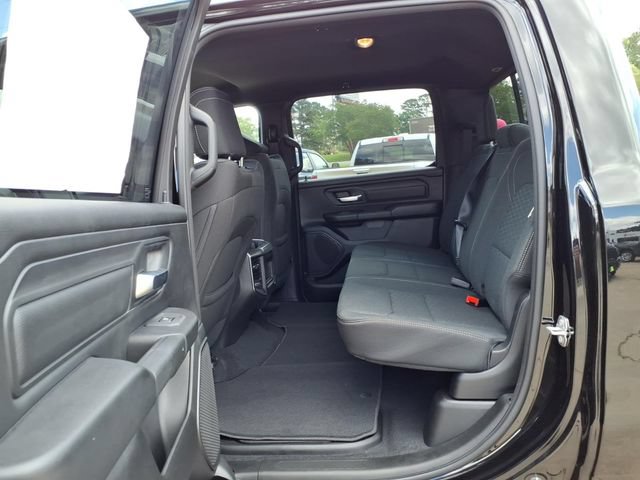 New 2026 RAM 1500 Express AWD/4WD image 16