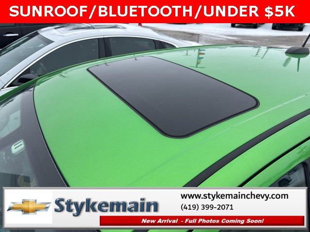 Used 2015 Chevrolet Sonic LT image 2