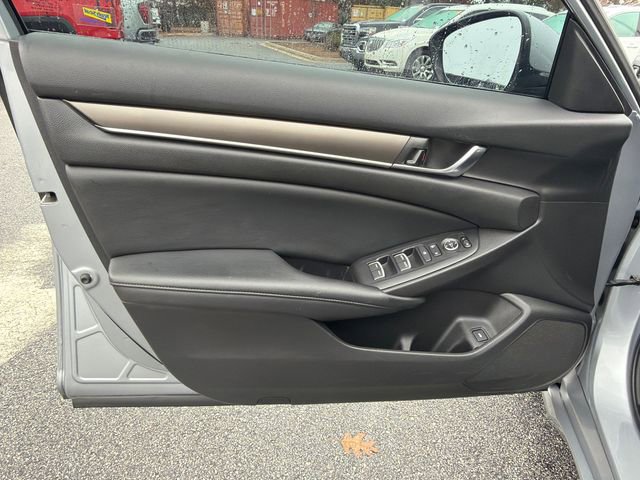 Used 2021 Honda Accord Hybrid image 10