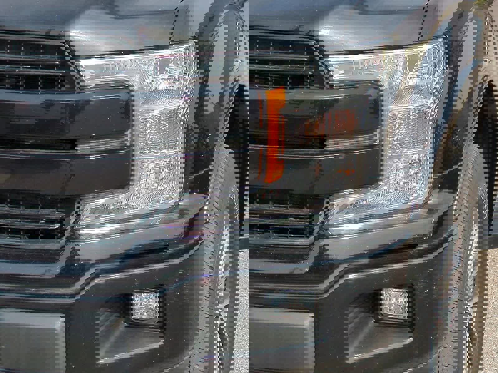 Used 2020 Ford F150 Lariat image 11