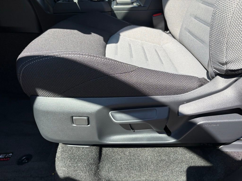 Used 2025 Toyota 4Runner TRD Off-Road image 28