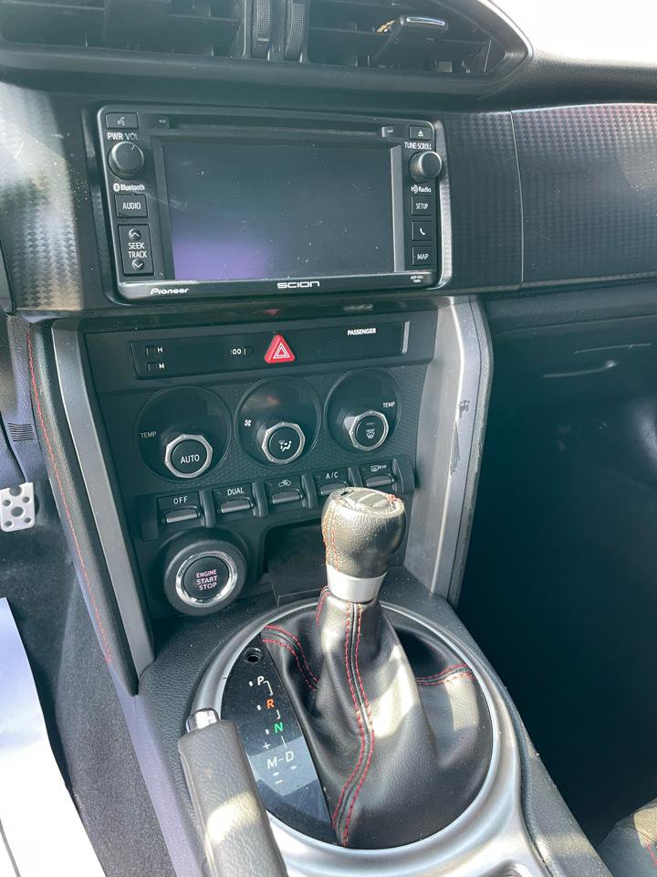 Used 2014 Scion FR-S Monogram Series image 9