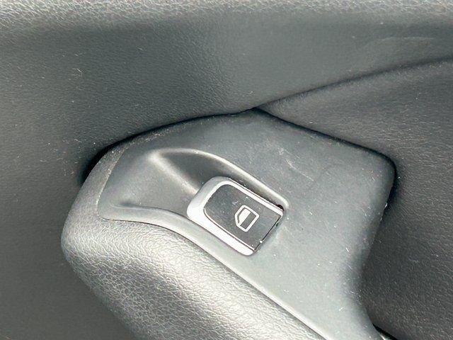 Used 2015 Audi Q5 3.0T Premium Plus w/ Technology Package image 37