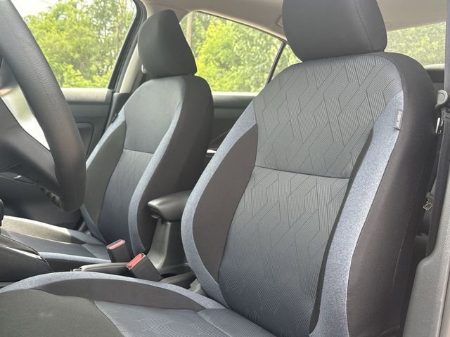 Certified 2025 Nissan Versa SV w/ Trunk Package FWD image 11