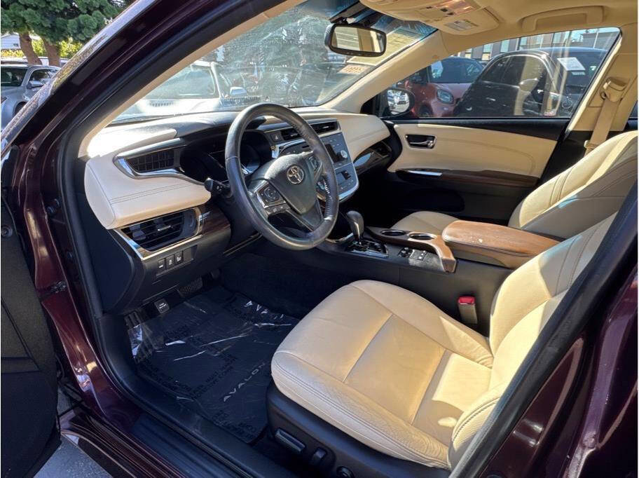 Used 2013 Toyota Avalon XLE Touring image 13