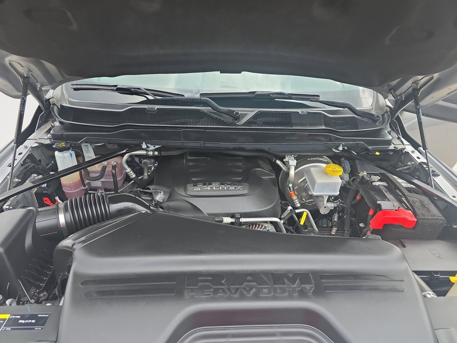 Certified 2024 RAM 2500 Tradesman w/ Chrome Appearance Group image 28