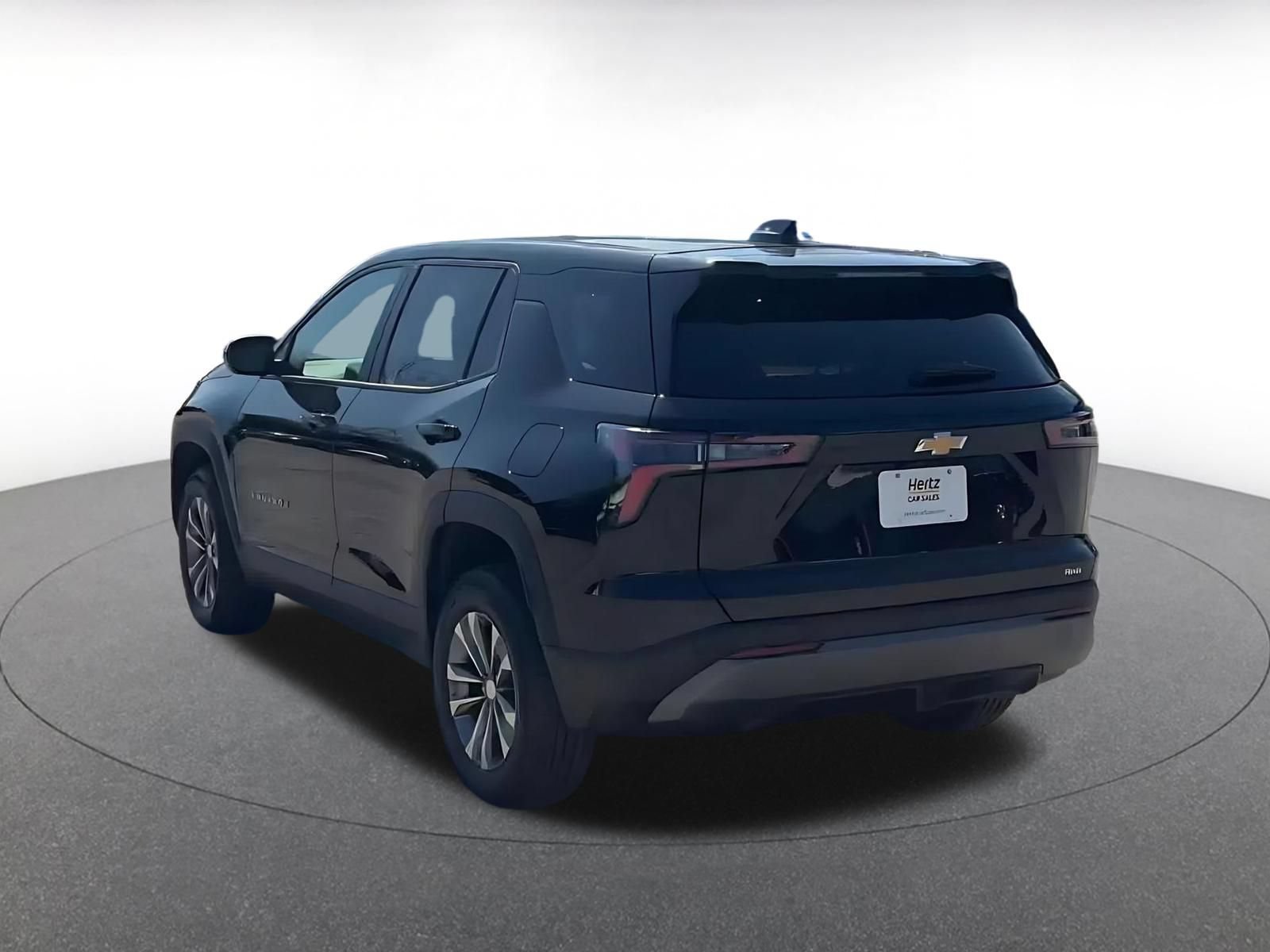 Used 2025 Chevrolet Equinox LT AWD/4WD image 11