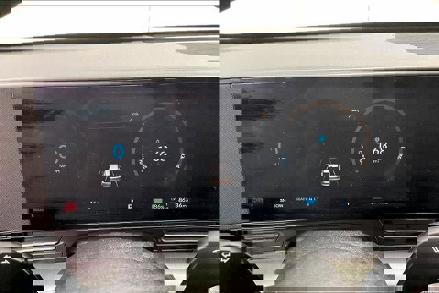 Certified 2024 Hyundai Kona SE image 24