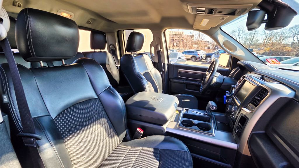 Used 2013 RAM 1500 Sport image 33