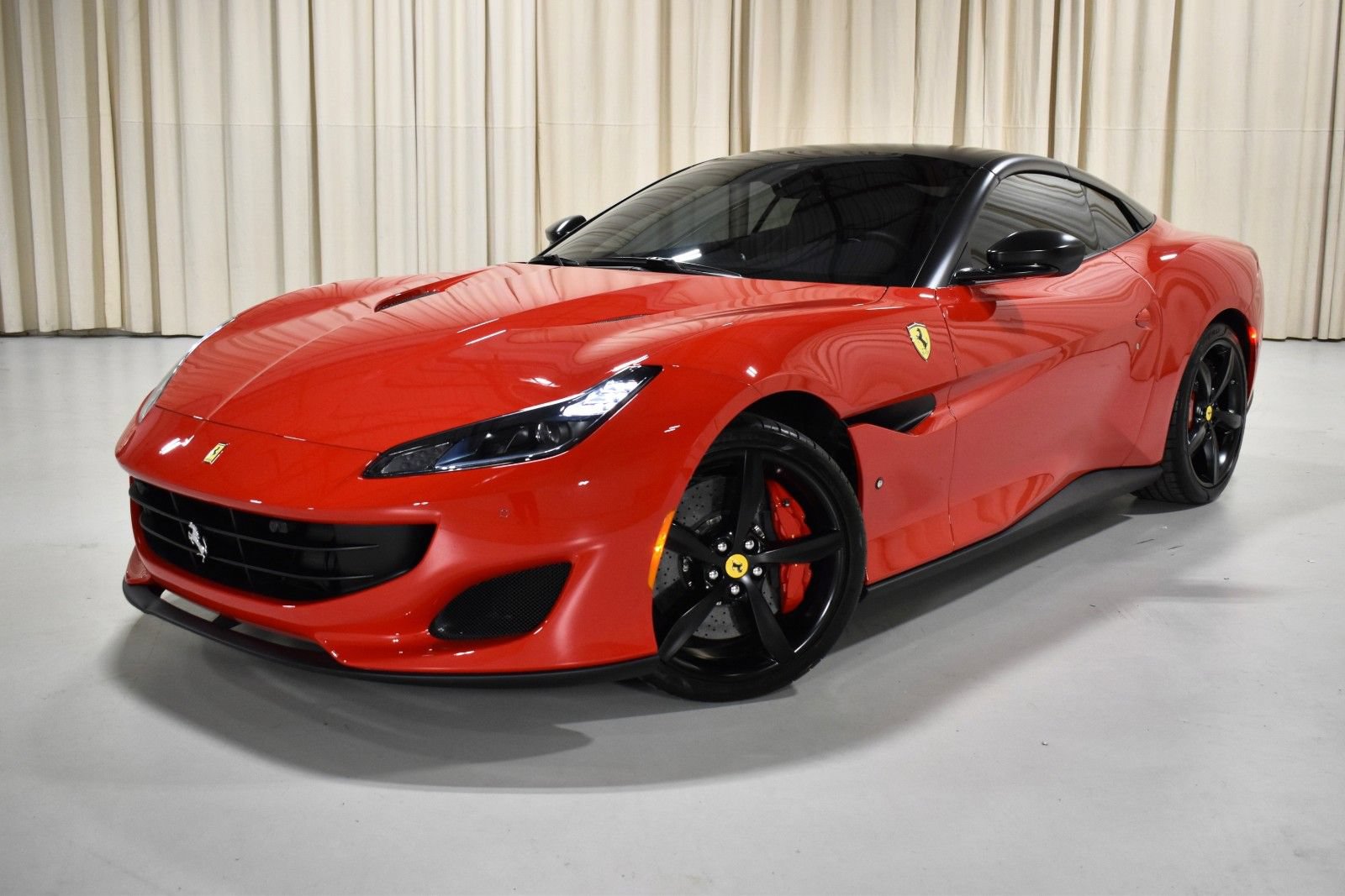 Used 2020 Ferrari Portofino RWD video 1