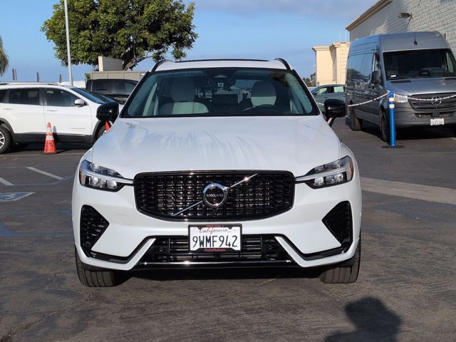 Used 2025 Volvo XC60 T8 Plus w/ Protection Package Premier AWD/4WD image 2