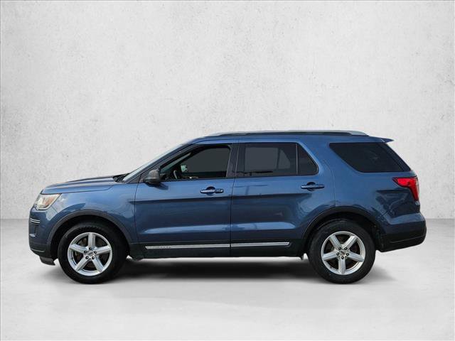 Used 2018 Ford Explorer XLT FWD image 9