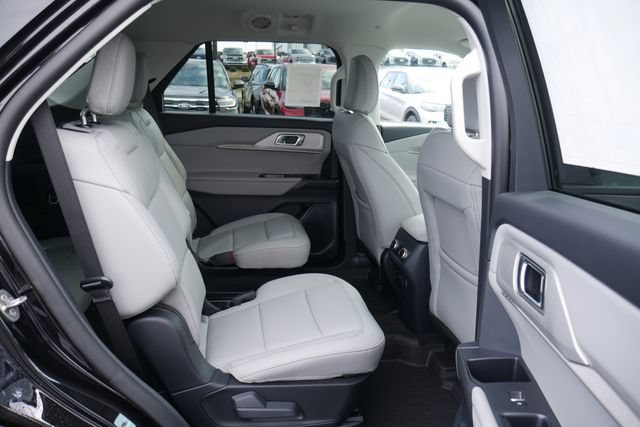 New 2026 Ford Explorer Active w/ Active Comfort Package AWD/4WD image 25