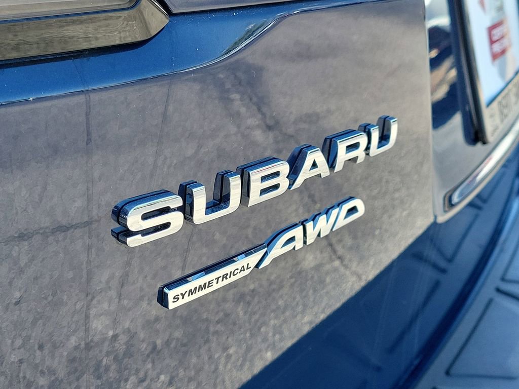 Certified 2025 Subaru Outback Touring w/ Popular Package #2 AWD/4WD image 5