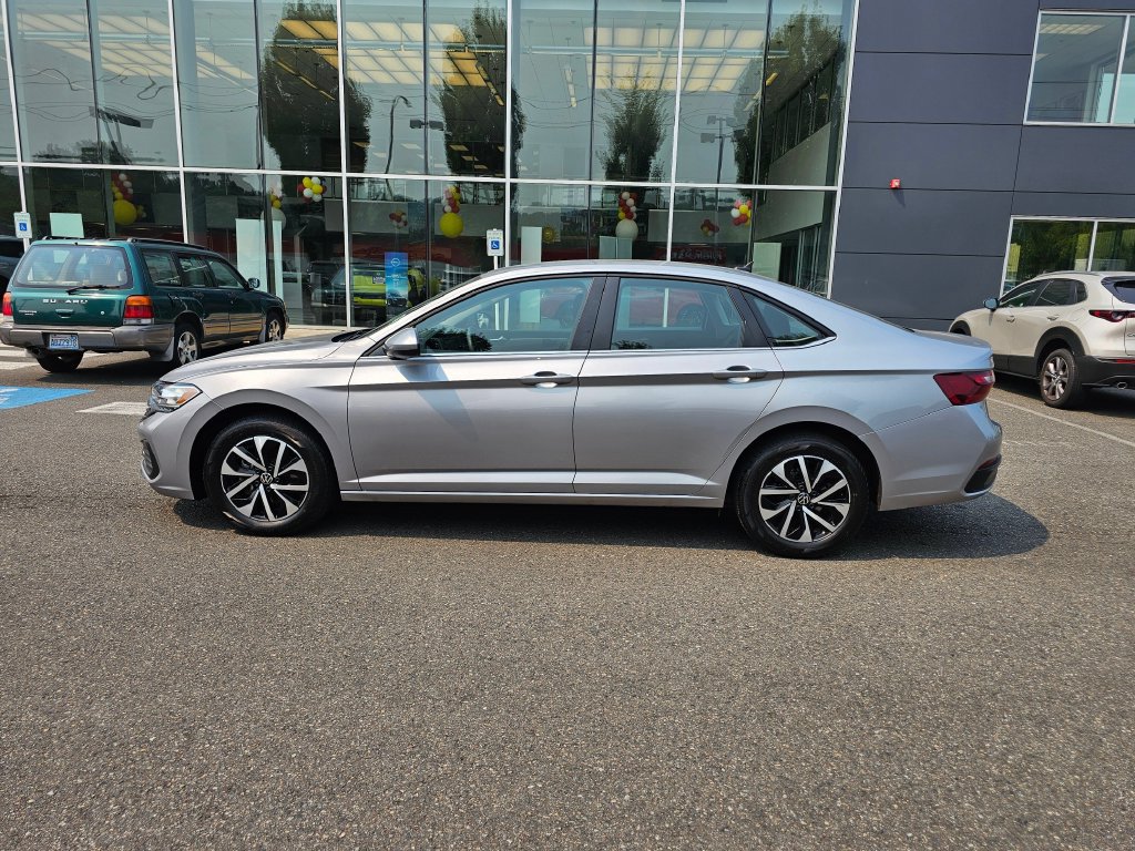 Used 2024 Volkswagen Jetta S FWD image 8