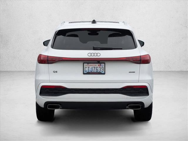 Used 2025 Audi Q5 Premium w/ Convenience Package image 7