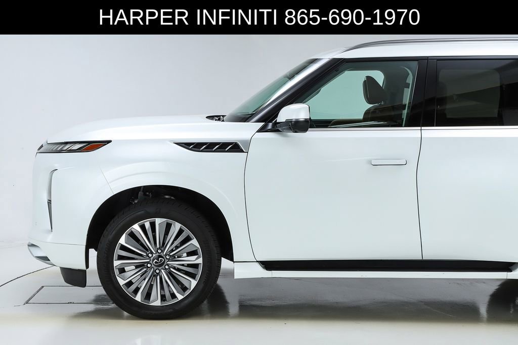 Used 2025 INFINITI QX80 Sensory AWD/4WD image 44