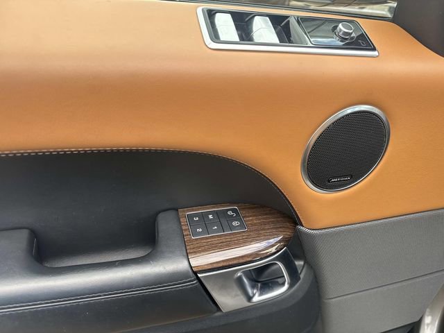 Used 2020 Land Rover Range Rover Sport HSE Dynamic image 26