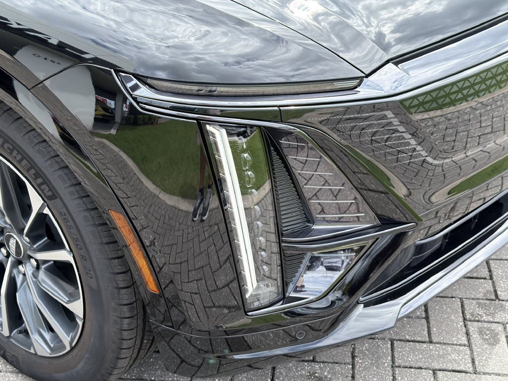 New 2026 Cadillac Lyriq Premium Sport AWD/4WD image 8
