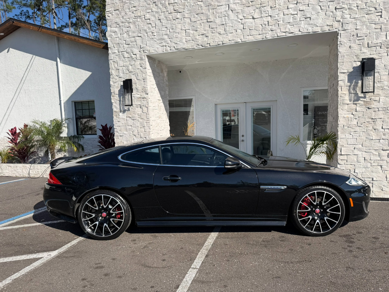 Used 2014 Jaguar XKR R image 20