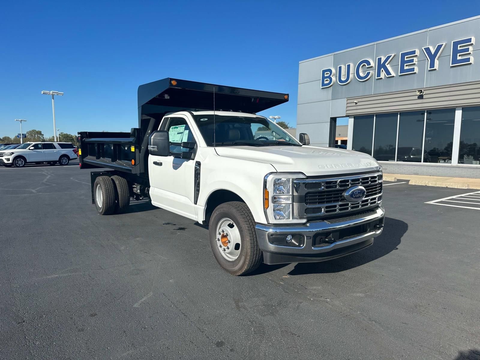 New 2024 Ford F350 XL w/ XL Chrome Package