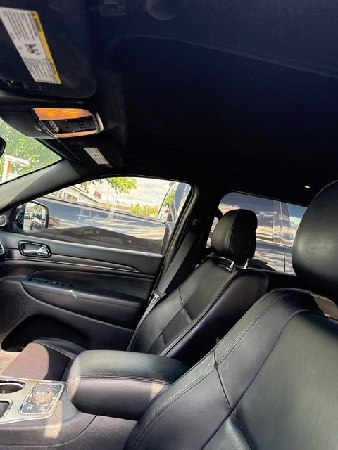 Used 2019 Jeep Grand Cherokee High Altitude AWD/4WD image 7