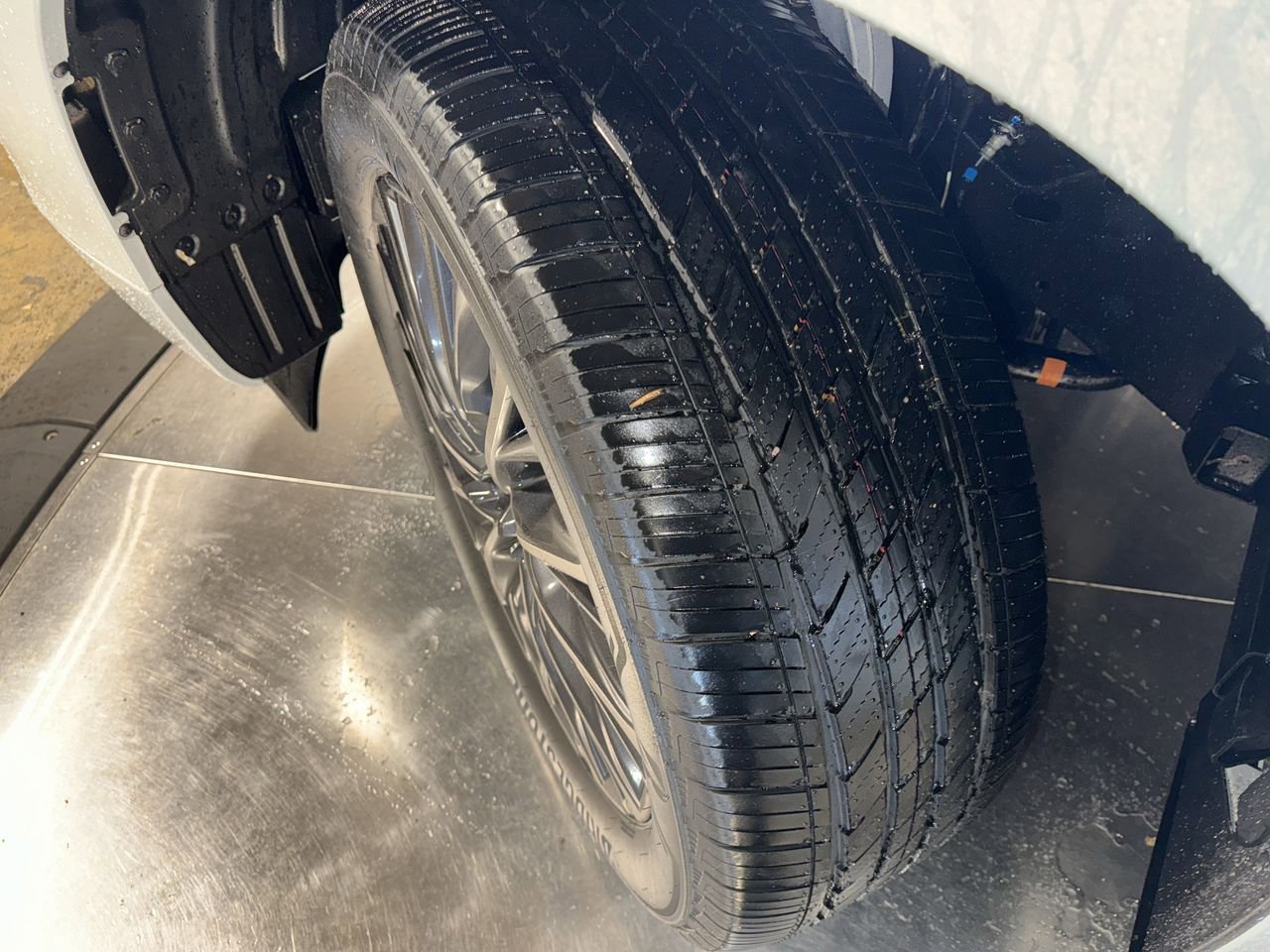 Used 2025 INFINITI QX80 Autograph w/ Premium Cargo Package image 14