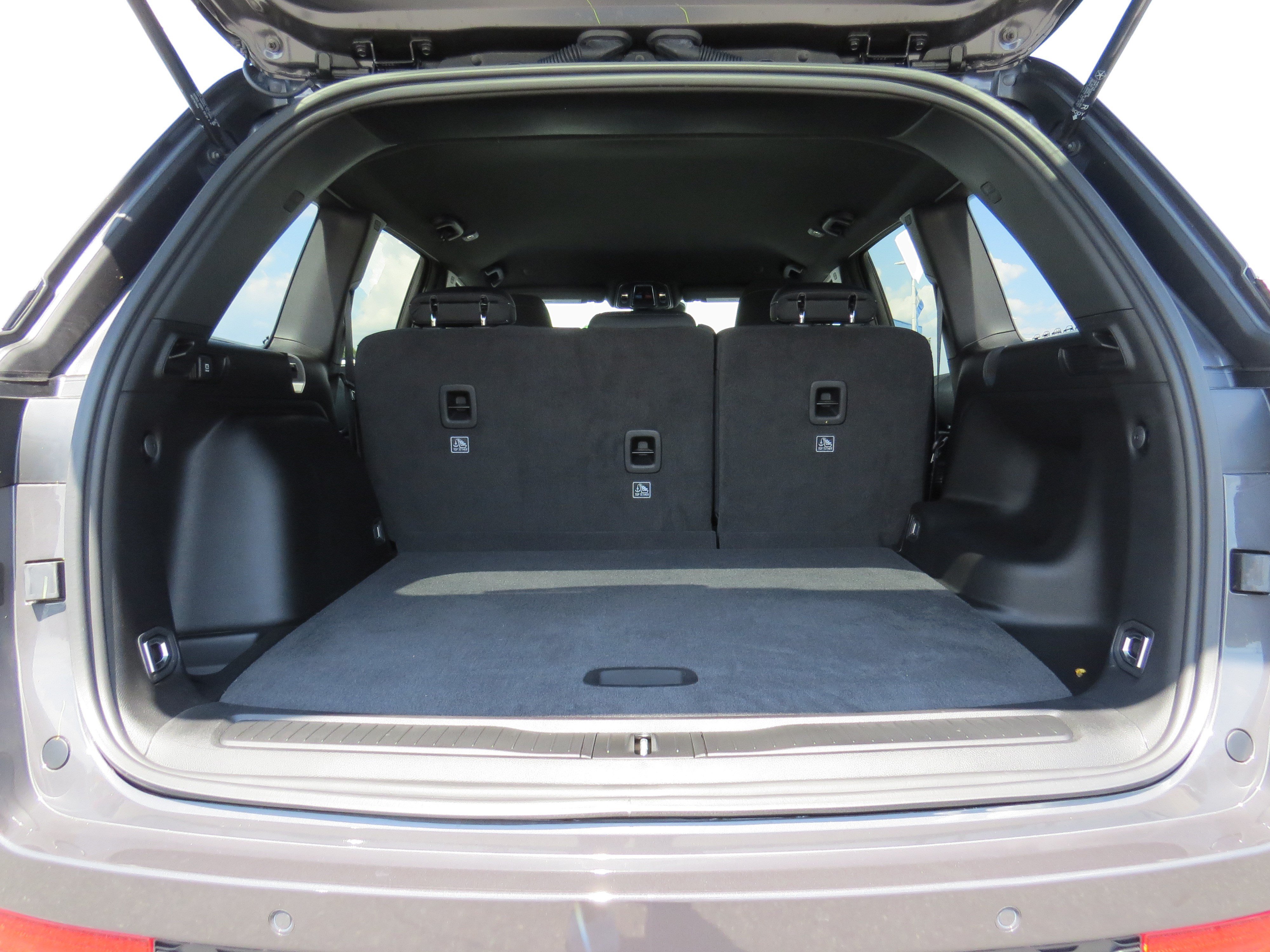 New 2026 Jeep Grand Cherokee Laredo RWD image 13